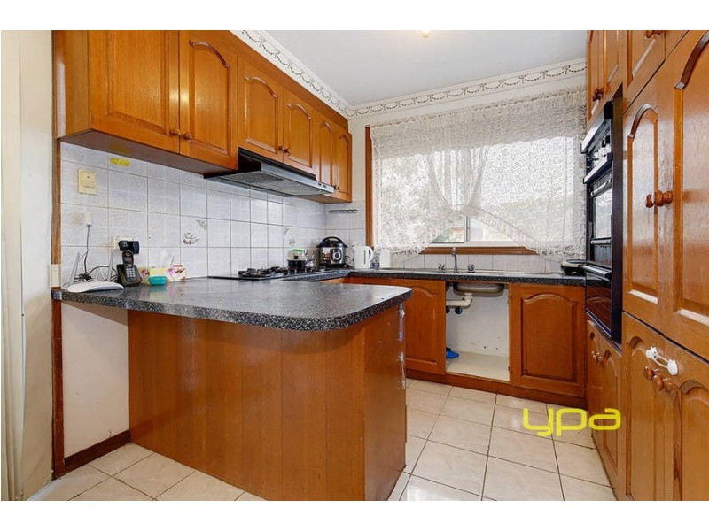 1/60 Mitchell Crescent, Meadow Heights VIC 3048