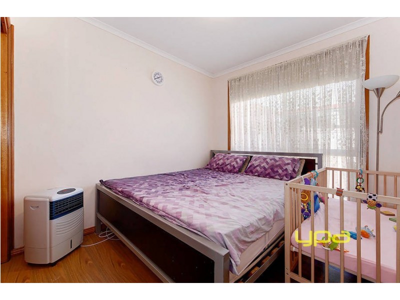 1/60 Mitchell Crescent, Meadow Heights VIC 3048