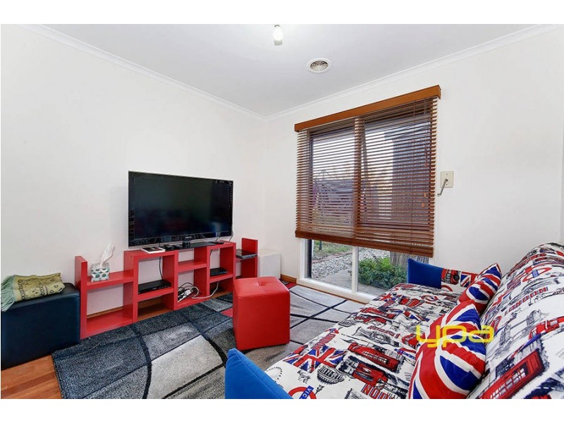 11 Judge Place, Roxburgh Park VIC 3064