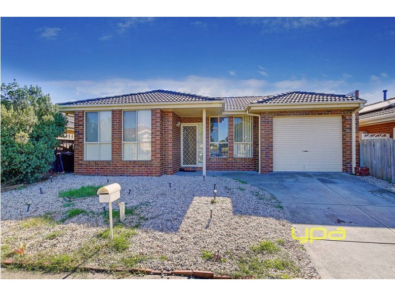 19 Limpopa Square, Roxburgh Park VIC 3064