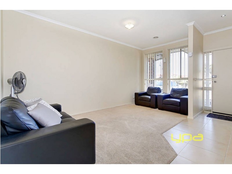 19 Limpopa Square, Roxburgh Park VIC 3064