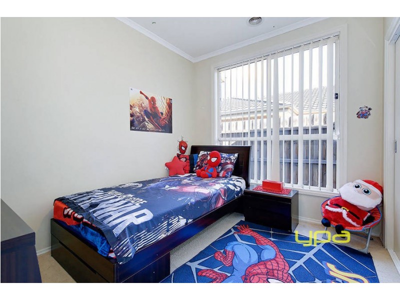 19 Limpopa Square, Roxburgh Park VIC 3064