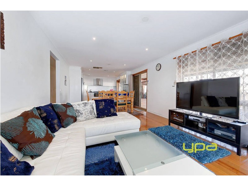 9 Bullrush Court, Meadow Heights VIC 3048