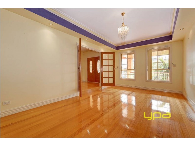 1 Harrower Street, Roxburgh Park VIC 3064