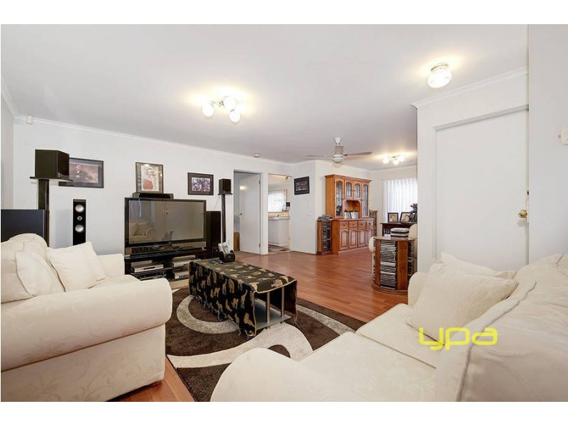 9 Emerson Court, Roxburgh Park VIC 3064