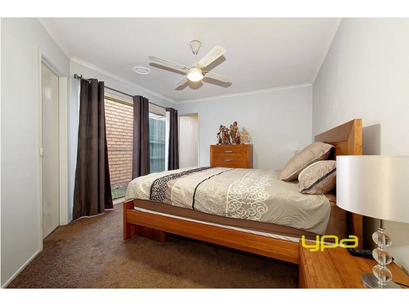 9 Emerson Court, Roxburgh Park VIC 3064