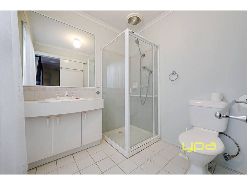 9 Emerson Court, Roxburgh Park VIC 3064