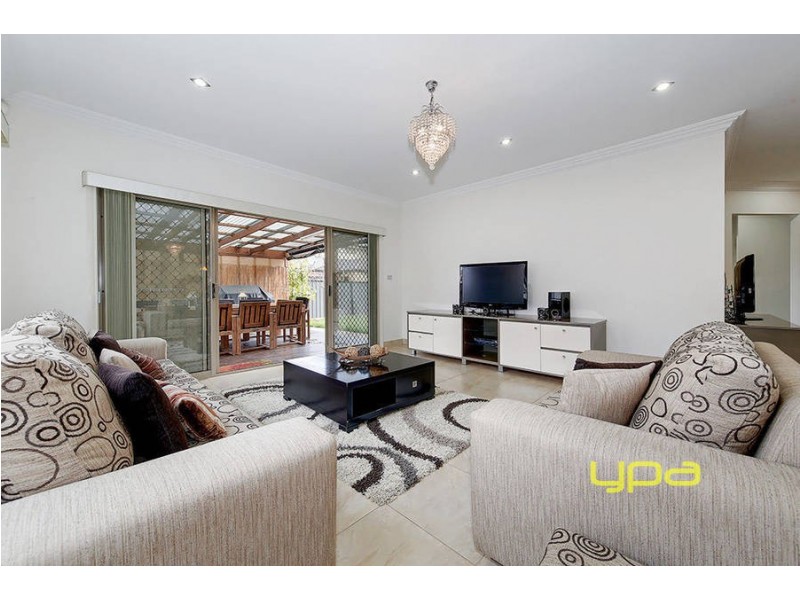 123 Hayfield Road, Roxburgh Park VIC 3064