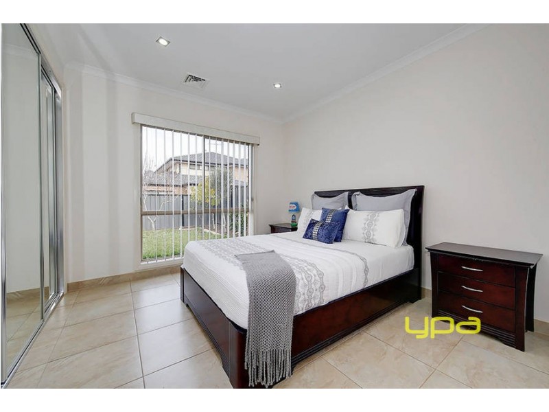 123 Hayfield Road, Roxburgh Park VIC 3064