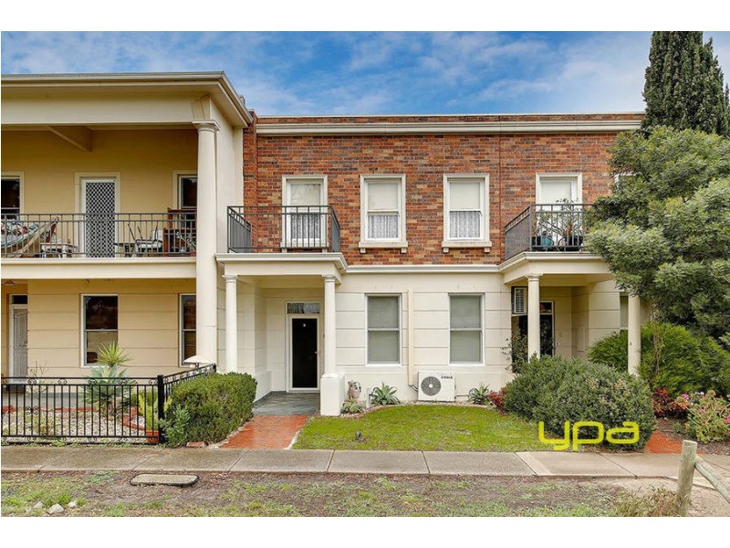 4 Richmond Terrace, Roxburgh Park VIC 3064