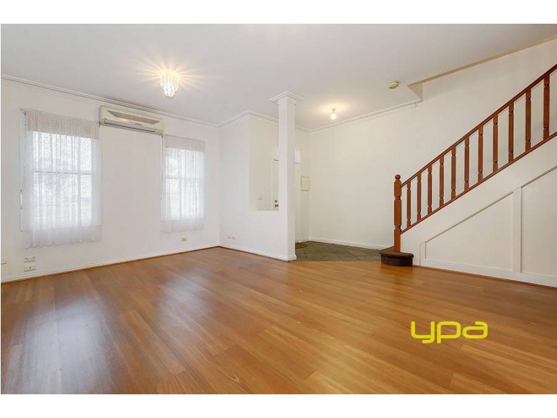 4 Richmond Terrace, Roxburgh Park VIC 3064