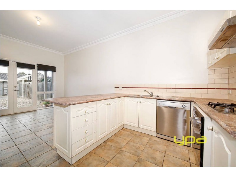 4 Richmond Terrace, Roxburgh Park VIC 3064