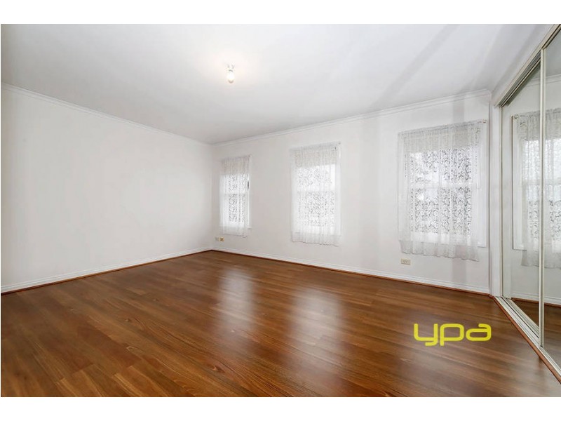 4 Richmond Terrace, Roxburgh Park VIC 3064