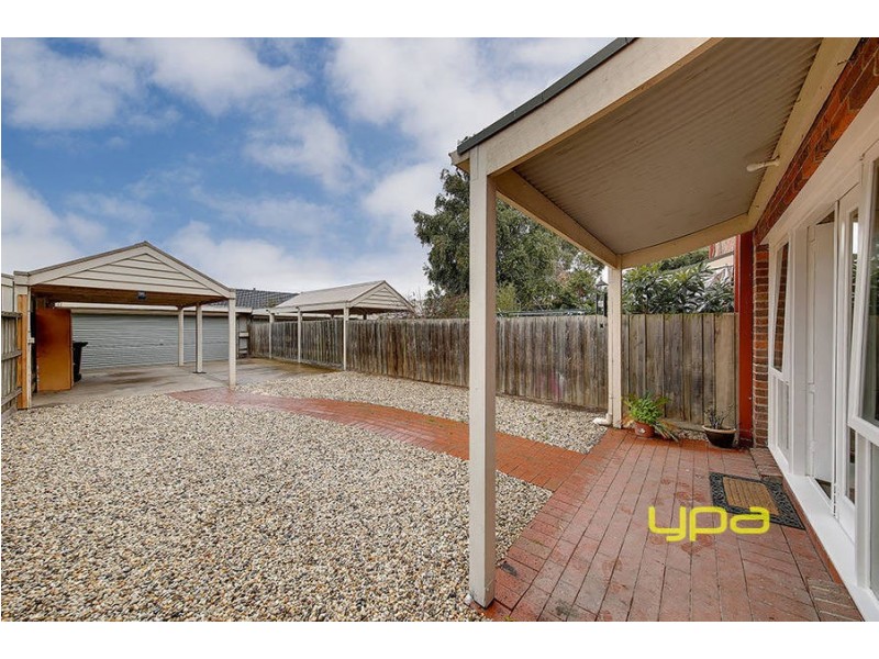 4 Richmond Terrace, Roxburgh Park VIC 3064