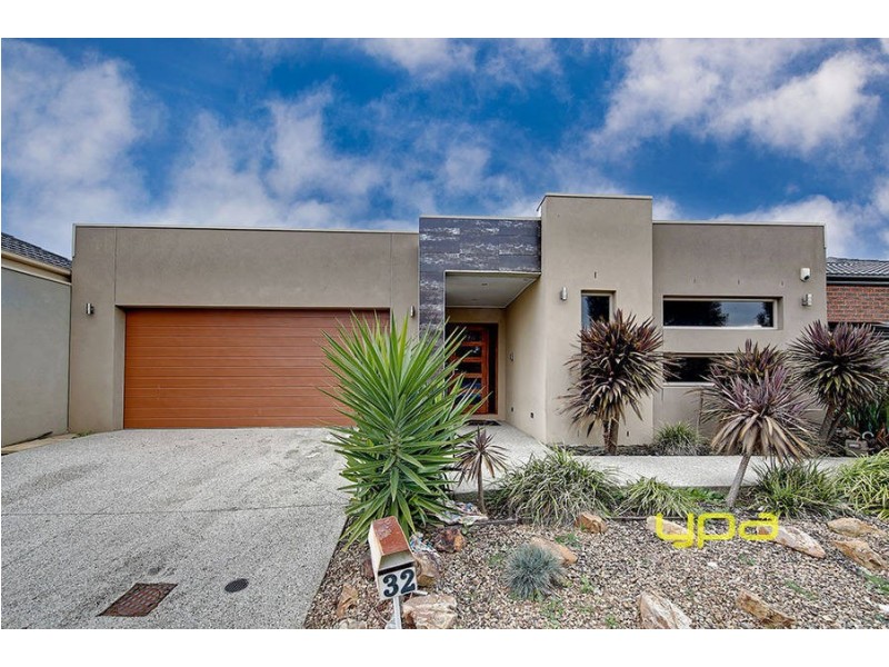 32 Beechworth Avenue, Greenvale VIC 3059