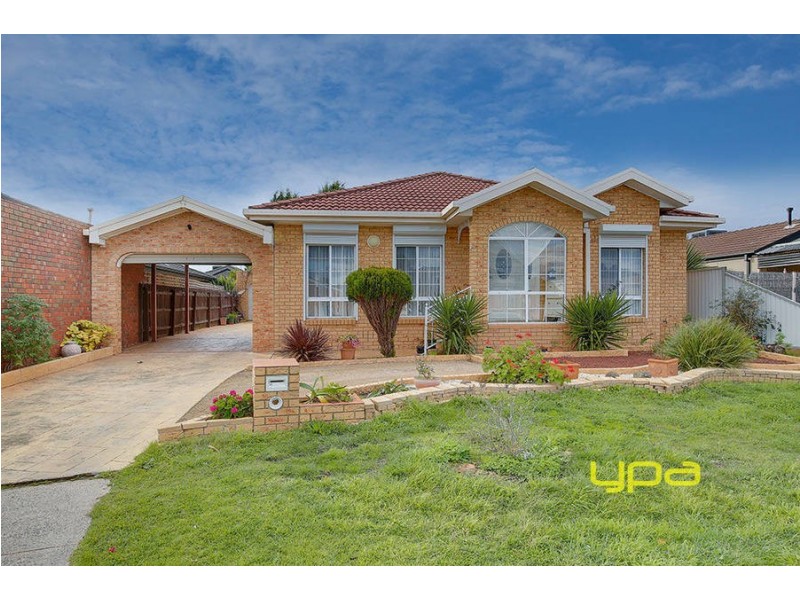 9 Harvey Court, Roxburgh Park VIC 3064