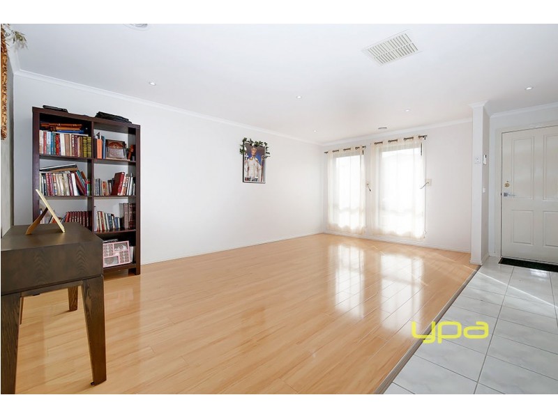 91 Hayfield Road, Roxburgh Park VIC 3064