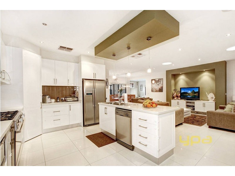 54 Serendip Crescent, Greenvale VIC 3059