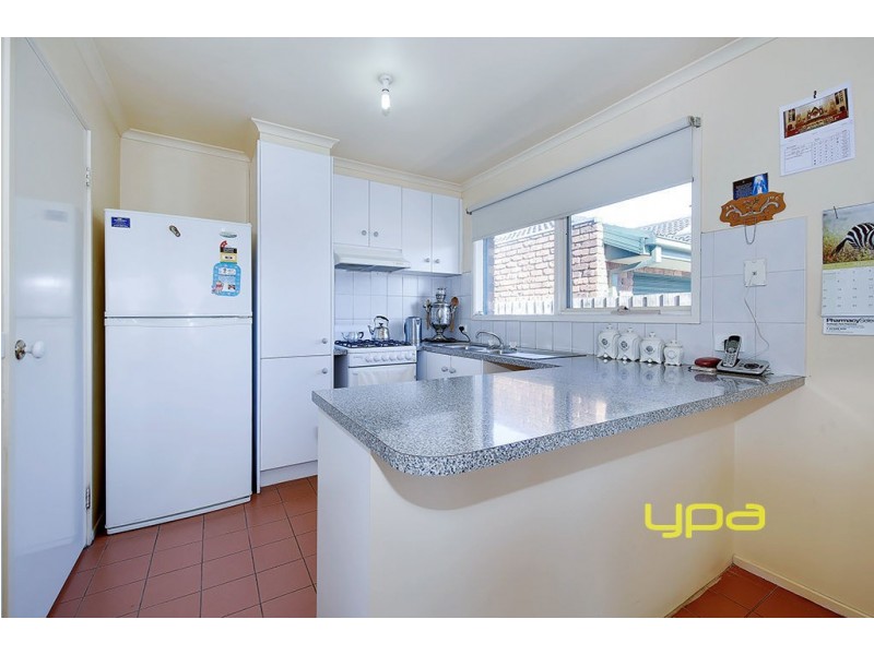 25 Harvey Court, Roxburgh Park VIC 3064