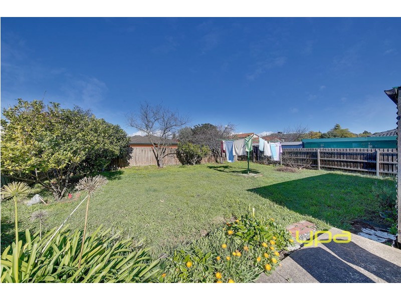 25 Harvey Court, Roxburgh Park VIC 3064