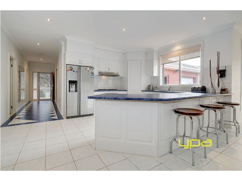 65 Sandover Drive, Roxburgh Park VIC 3064