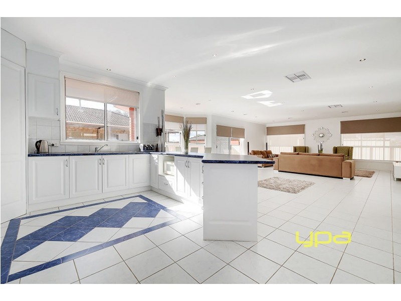 65 Sandover Drive, Roxburgh Park VIC 3064