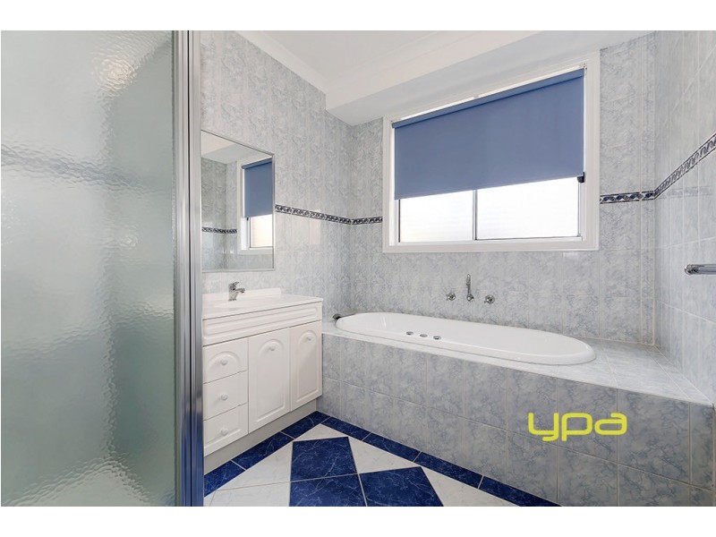 65 Sandover Drive, Roxburgh Park VIC 3064