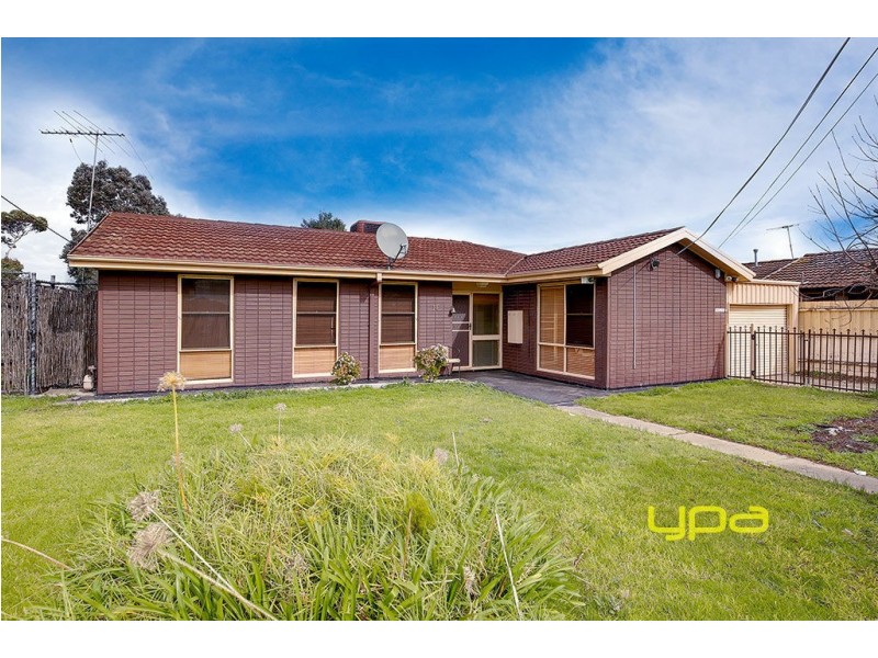 16 Canadian Court, Meadow Heights VIC 3048