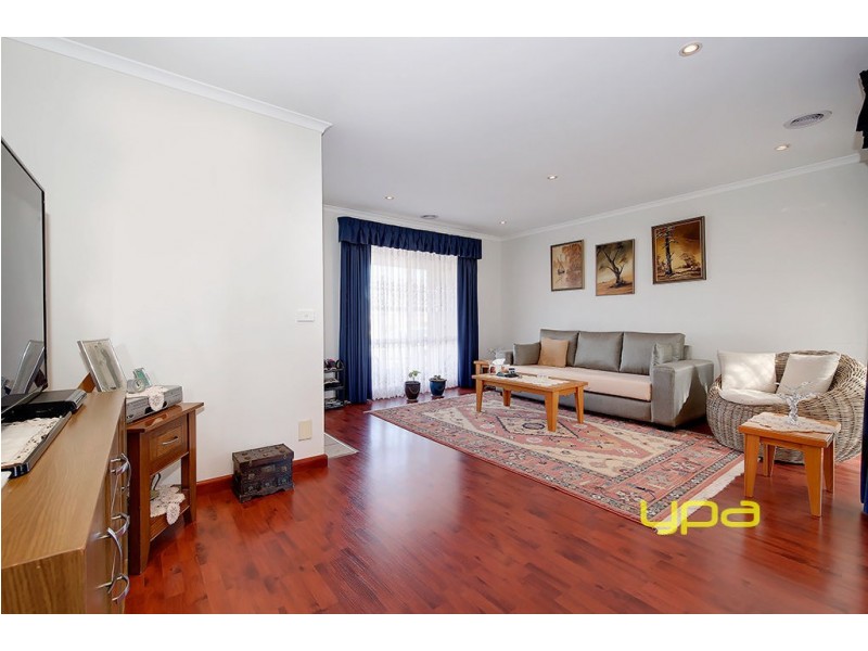 28 Jasmine Court, Meadow Heights VIC 3048