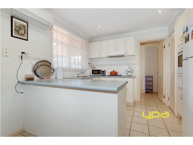 28 Jasmine Court, Meadow Heights VIC 3048