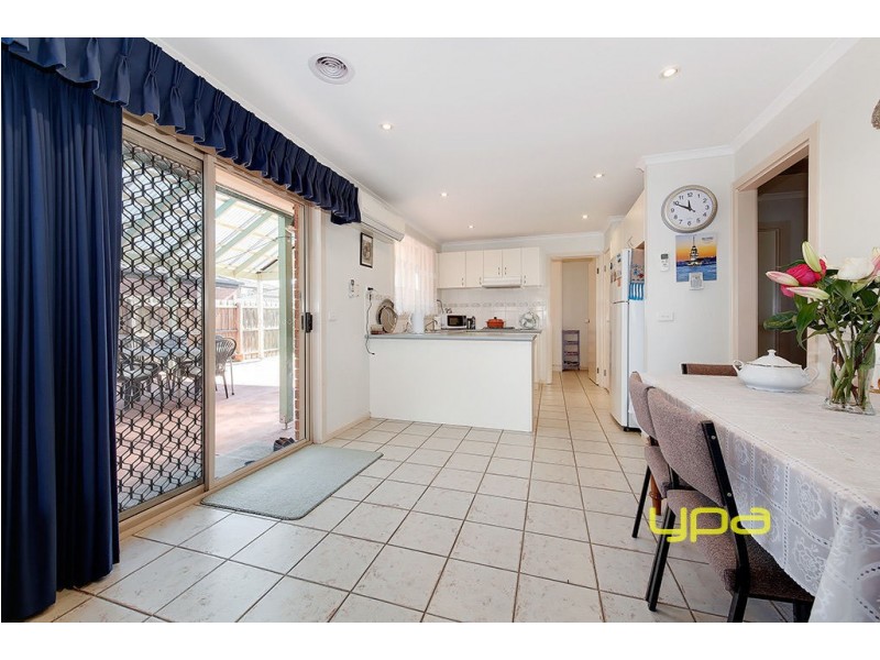 28 Jasmine Court, Meadow Heights VIC 3048