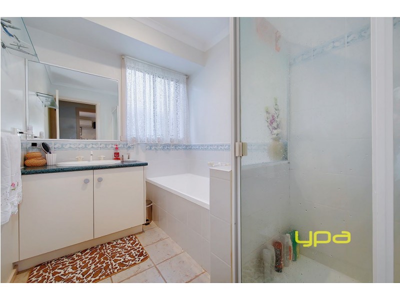 28 Jasmine Court, Meadow Heights VIC 3048