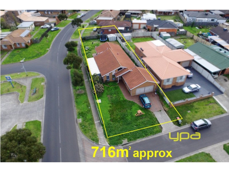 1 Thistle Court, Meadow Heights VIC 3048