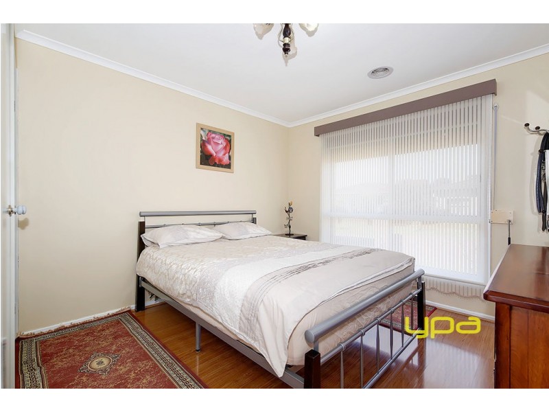 2/4 Nash Court, Meadow Heights VIC 3048