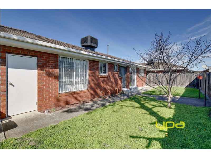 2/4 Nash Court, Meadow Heights VIC 3048