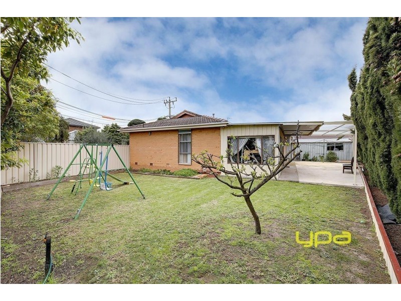 106 Longford Crescent, Coolaroo VIC 3048