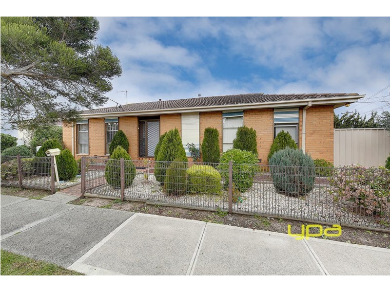 106 Longford Crescent, Coolaroo VIC 3048