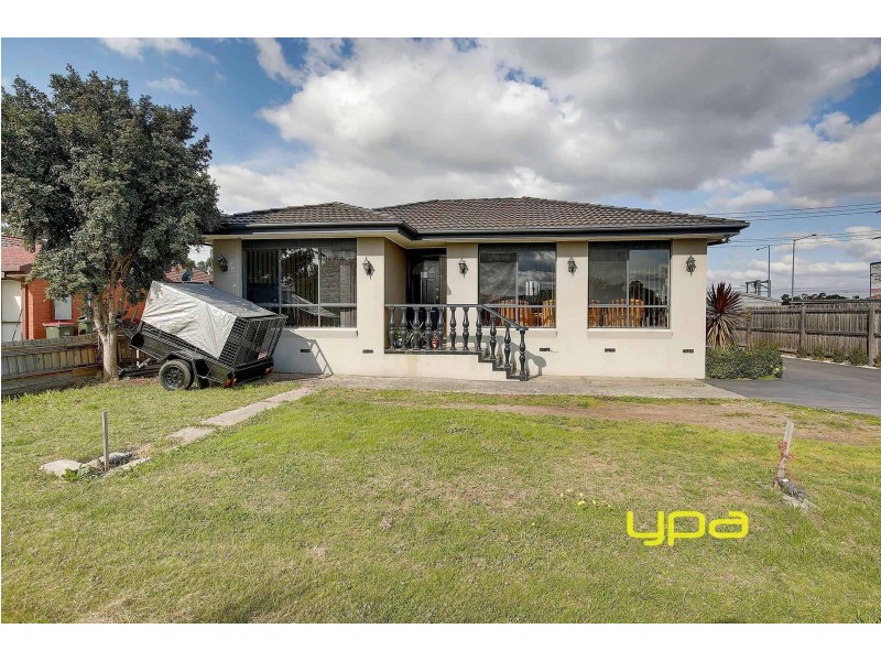 1/6 Mitchell Crescent, Meadow Heights VIC 3048