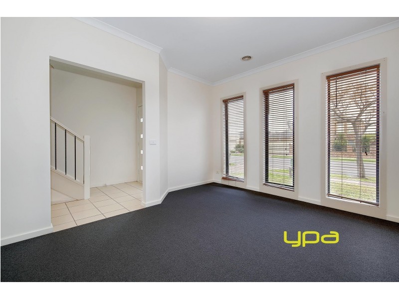 90 Hayfield Road, Roxburgh Park VIC 3064