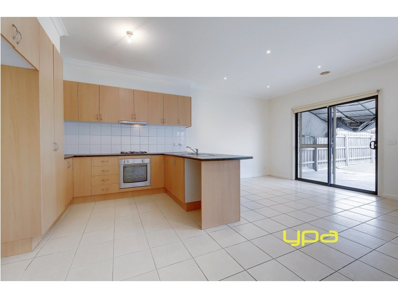 90 Hayfield Road, Roxburgh Park VIC 3064