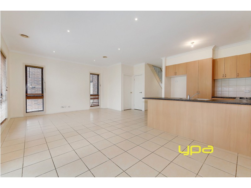 90 Hayfield Road, Roxburgh Park VIC 3064