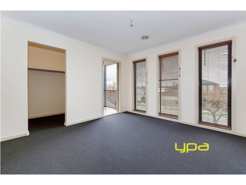 90 Hayfield Road, Roxburgh Park VIC 3064