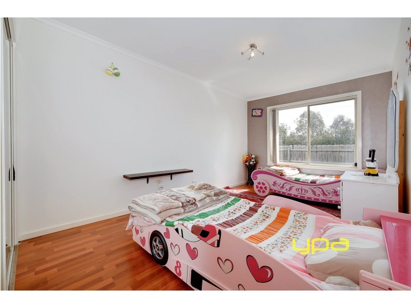 9 Limerick Court, Roxburgh Park VIC 3064