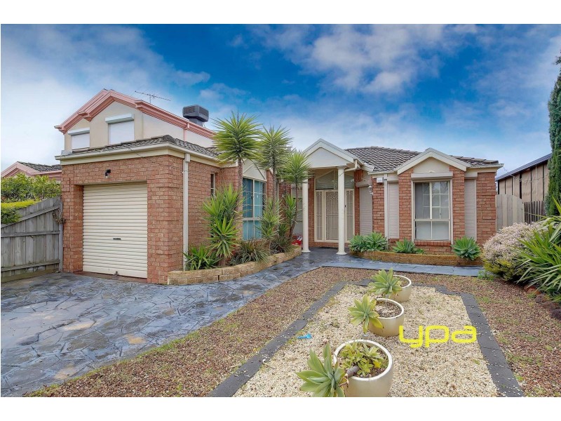 12 Honeysuckle Court, Meadow Heights VIC 3048