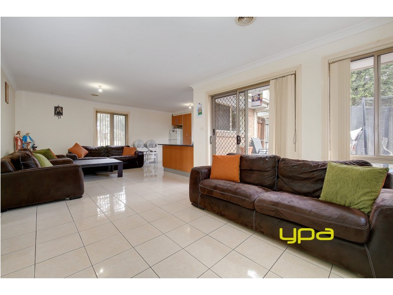 2/66 Eldorado Crescent, Meadow Heights VIC 3048