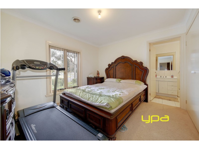 2/66 Eldorado Crescent, Meadow Heights VIC 3048