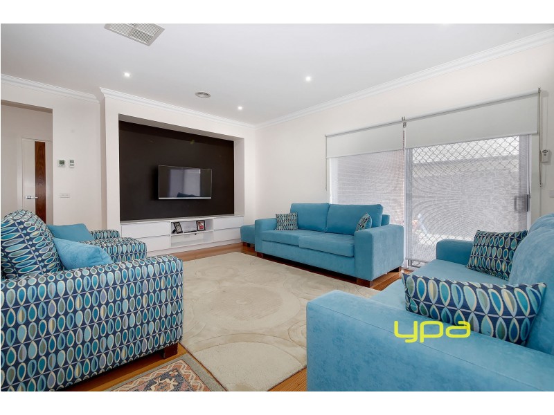 48 Recreation Street, Roxburgh Park VIC 3064