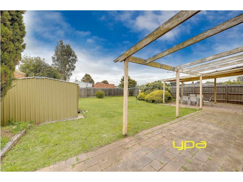 56 Malmsbury Drive, Meadow Heights VIC 3048