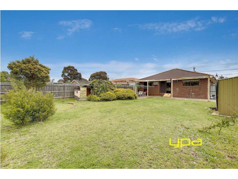 56 Malmsbury Drive, Meadow Heights VIC 3048