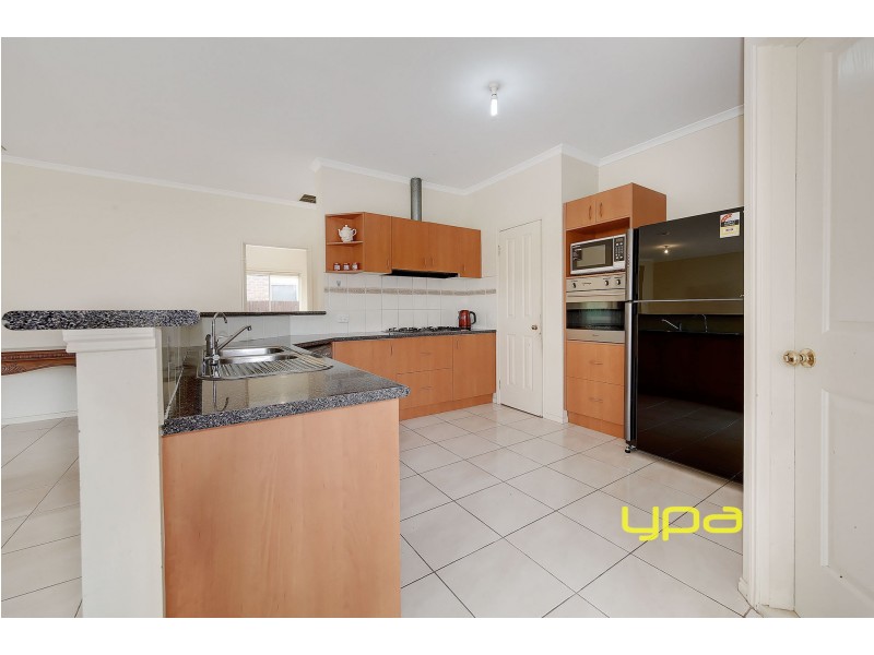 15 Congo Court, Roxburgh Park VIC 3064